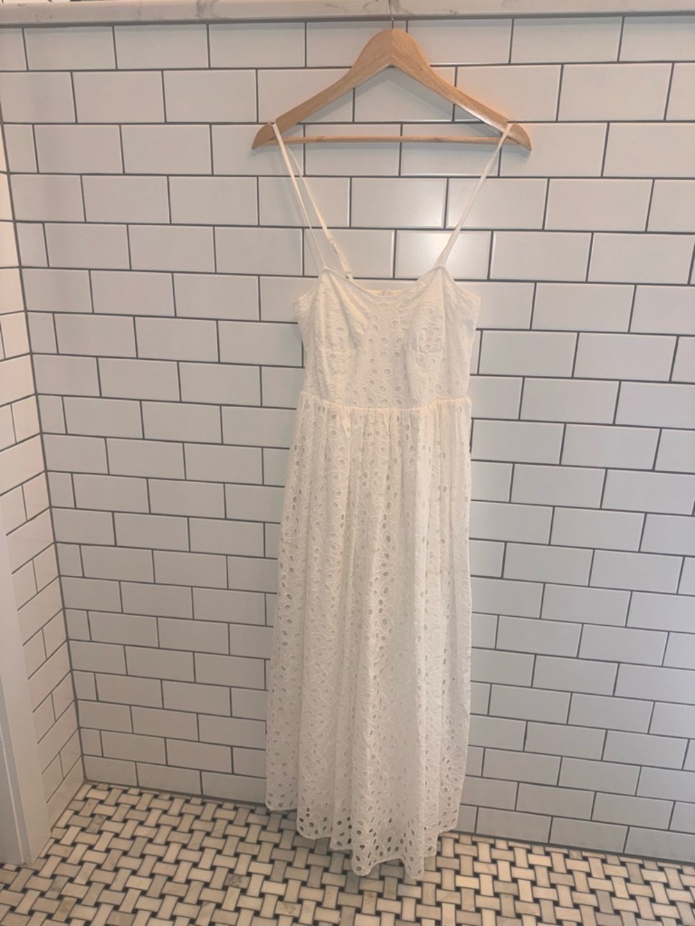 Karina Grimaldi Eyelet Midi Dress (White, Size Small) New Without Tags